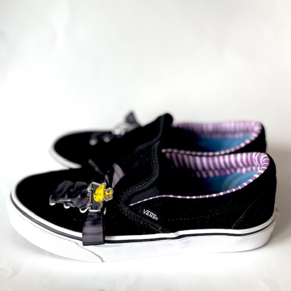 Vans x The Nightmare Before Christmas Slip-On Lace Shoes. Unisex Men7.5 Woman 9